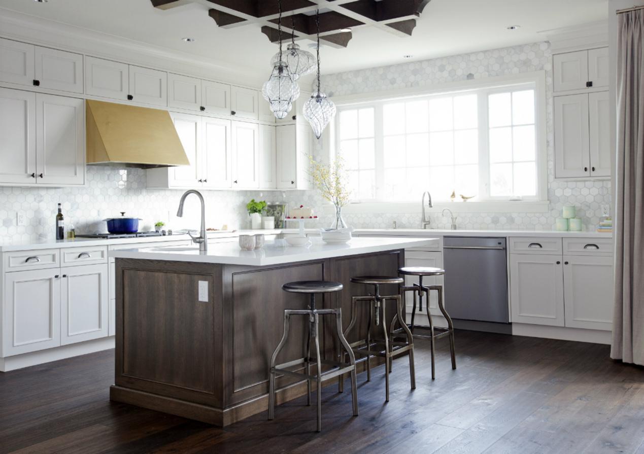 開放式廚房裝修全攻略 融合時尚美學與實用功能的專業設計